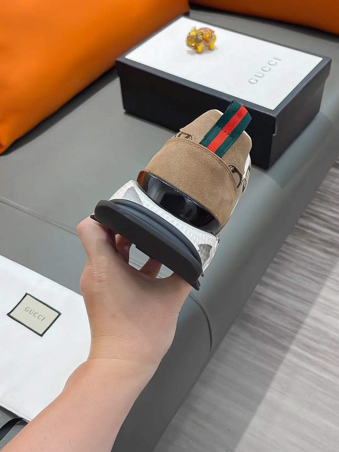 Men's shoes GUCCI "Gucci" P440 Regular size: 38-44 (casual shoes) Product materials: Selected cowhide upper, soft sheepskin lining; original outsole.